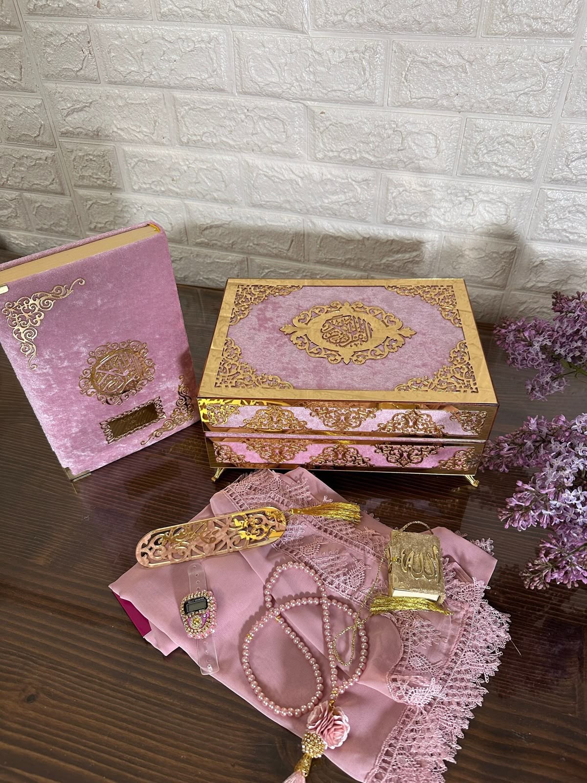 Blush Velvet quran set